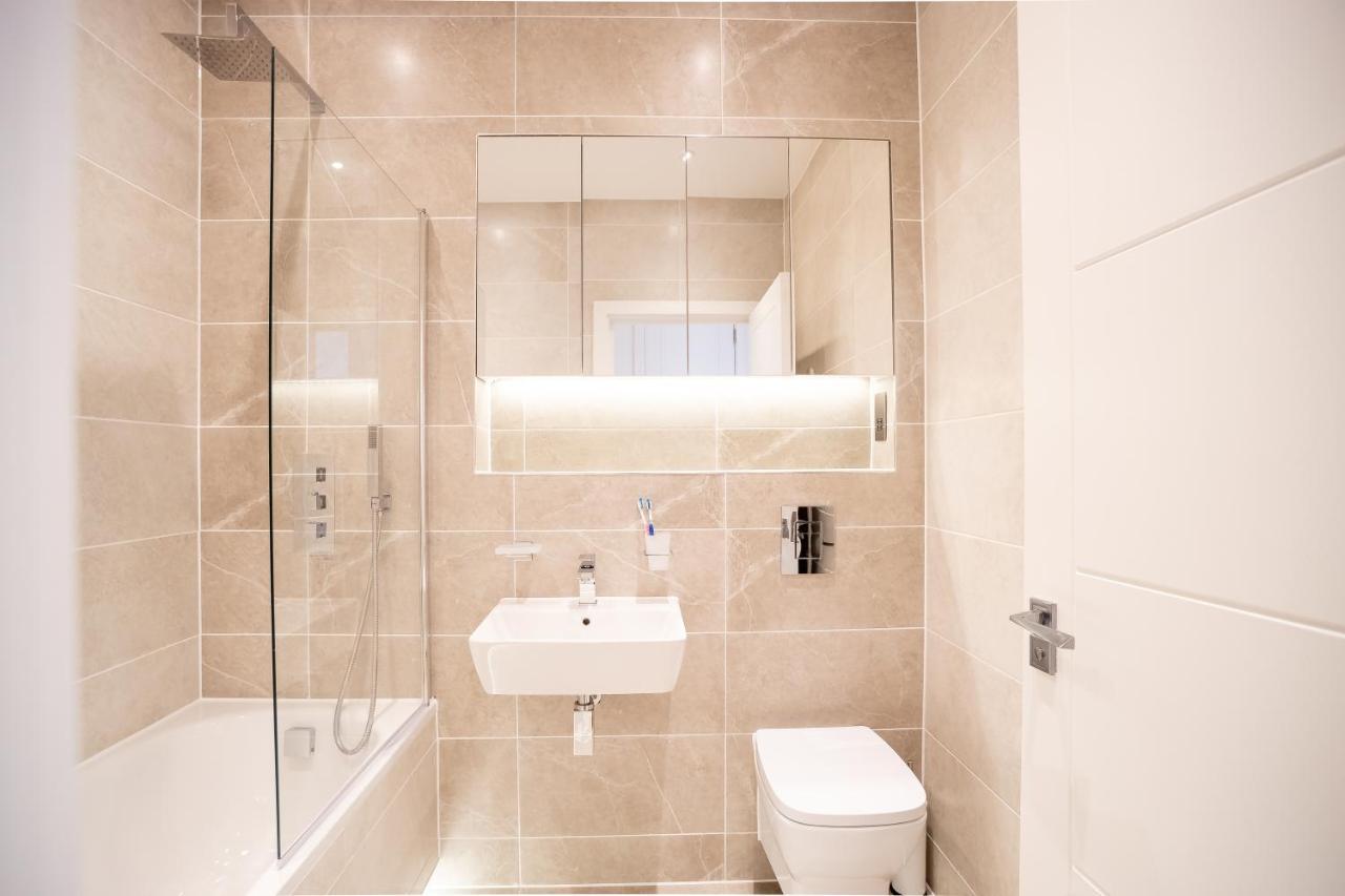 Deluxe Chic 1 2 Bed Apts Near Heathrow Legoland Windsor Slough Villa Eksteriør bilde